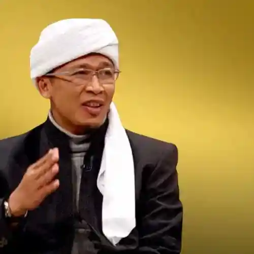 1748573114168-Emas-Aa-Gym (1)